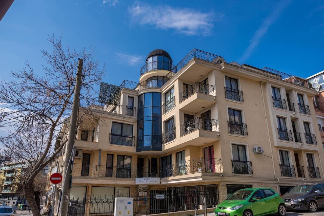 Minimalistic 1Br Flat With A Parking Spot Varna Exterior foto