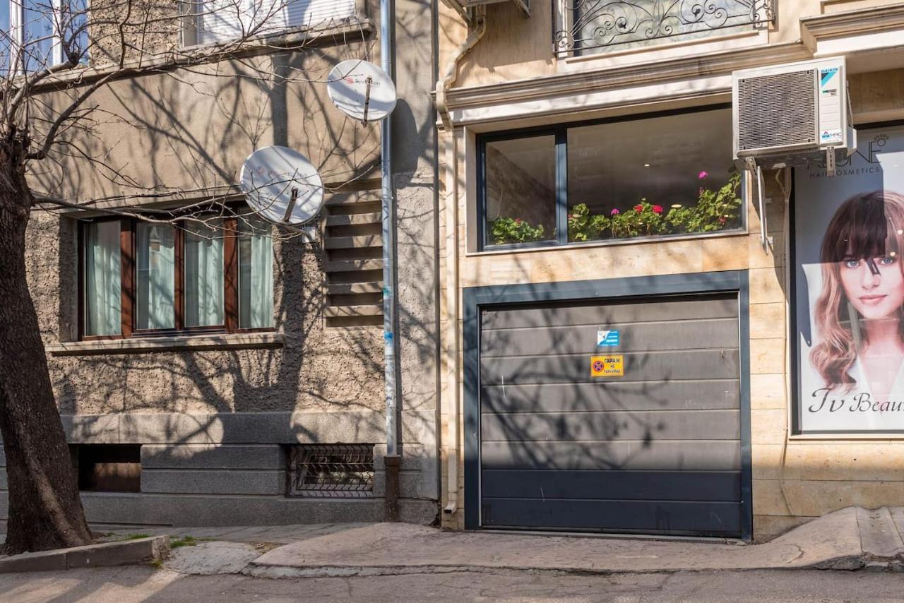 Minimalistic 1Br Flat With A Parking Spot Varna Exterior foto