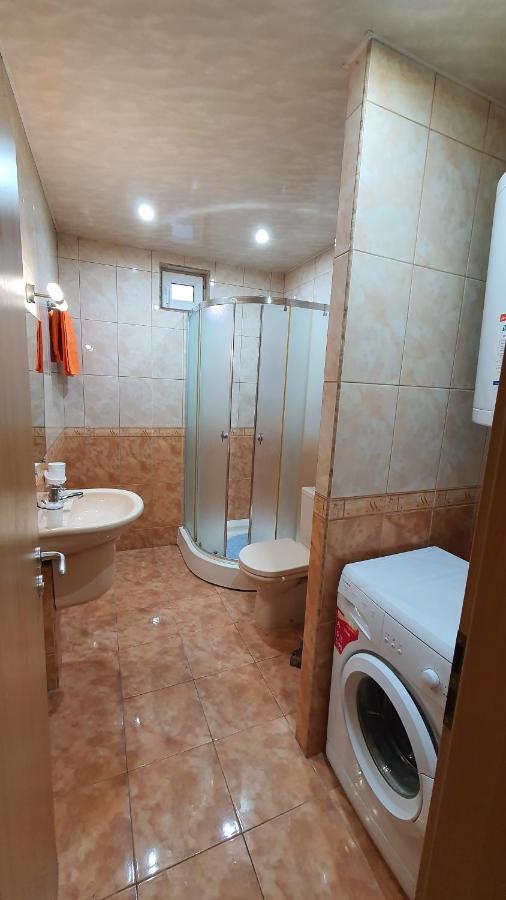 Minimalistic 1Br Flat With A Parking Spot Varna Exterior foto